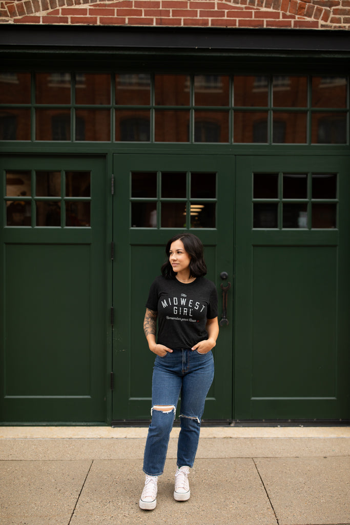 CHARCOAL JACKSON STREET MIDWEST GIRL TEE
