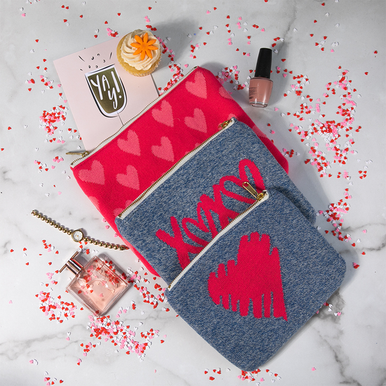 GREY & PINK HEARTS XOXO MAKEUP POUCH SET
