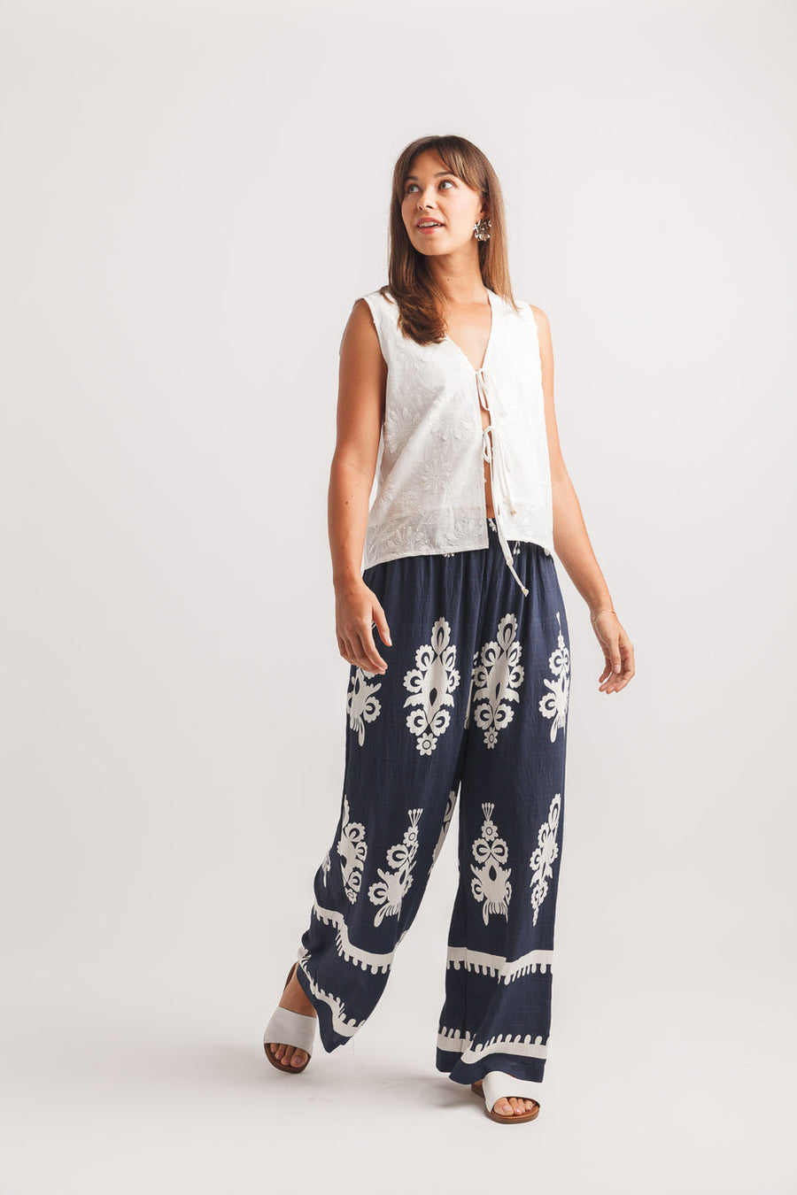 ELLA NAVY PRINT WIDE LEG PANT
