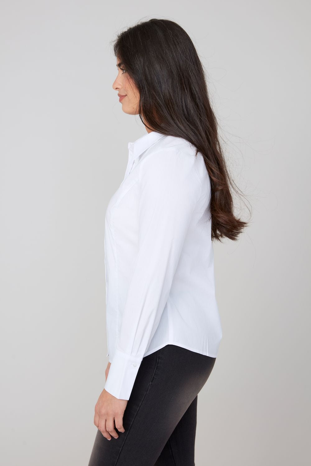 WHITE CRISP COTTON SHAPED BLOUSE