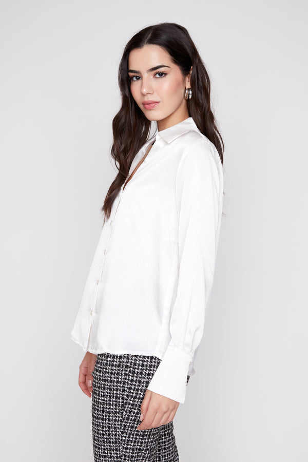 CREAM SPLIT V-NECK WAFFLE TEXTURE BLOUSE
