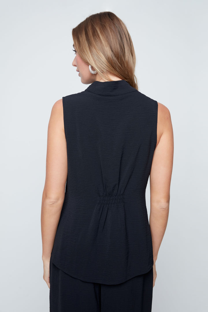 BLACK SLEEVELESS V-NECK BLOUSE