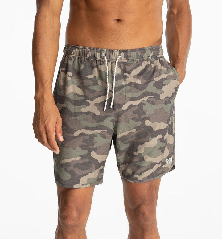 MEN'S WOODLAND CAMO REVERB SHORTS