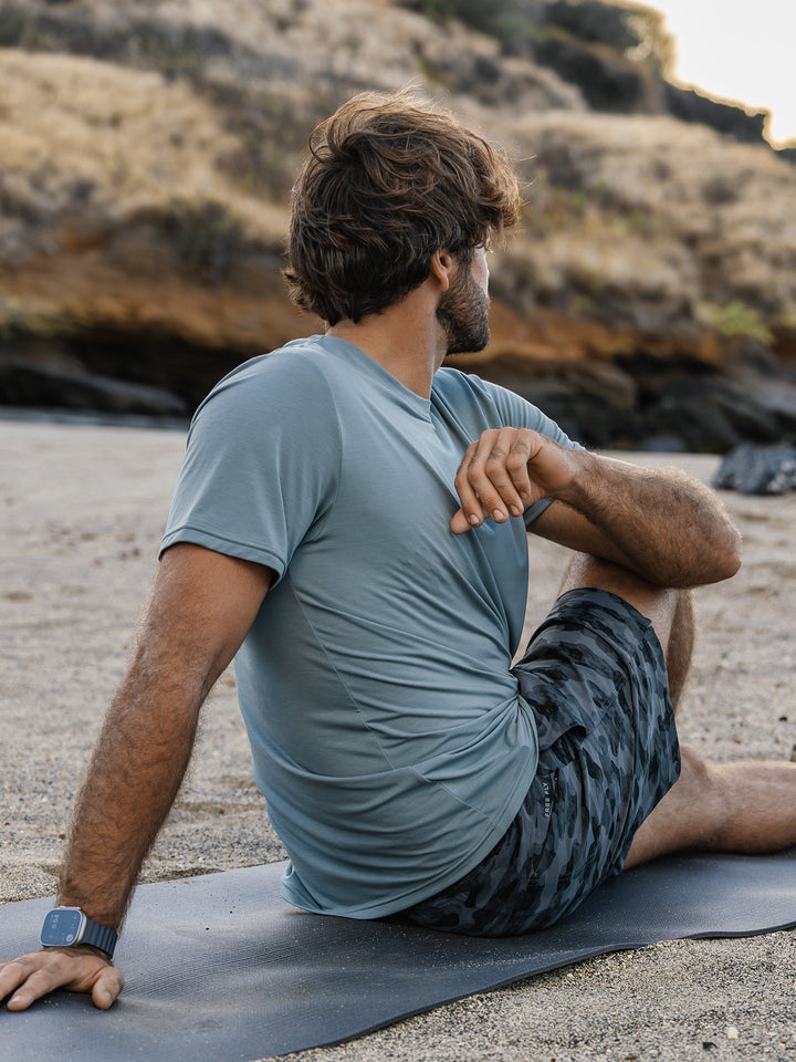 MEN'S STORMY SEA ELEVATE LIGHTWEIGHT TEE