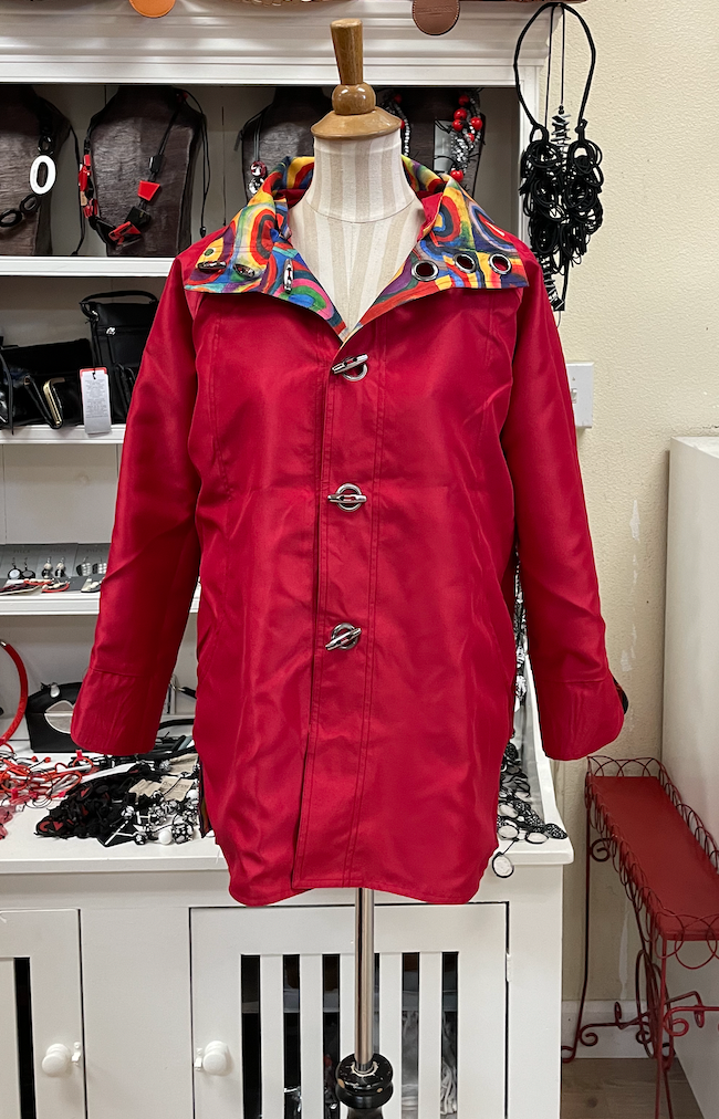 RED CIRCLES REVESRIBLE JACKET
