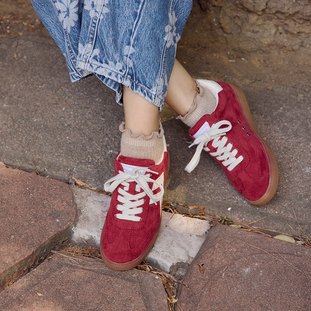 ZERA RED SNEAKERS