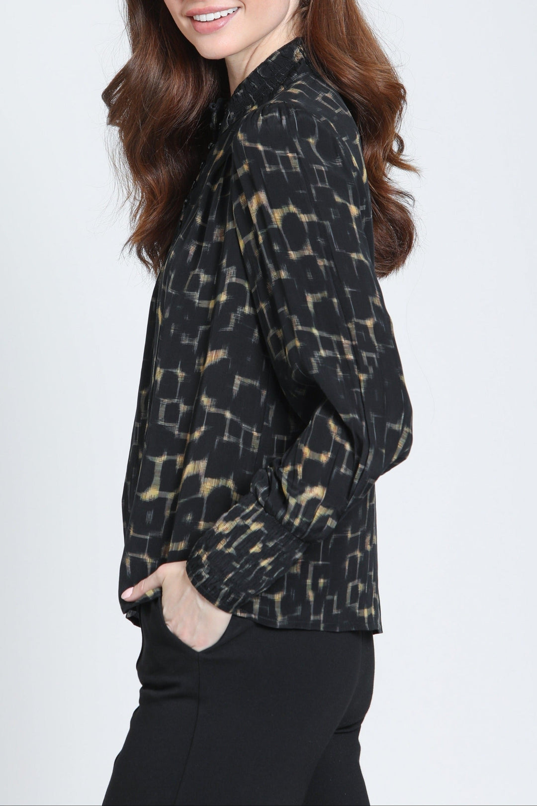 ONYX & AMBER PUFF SLEEVE BLOUSE