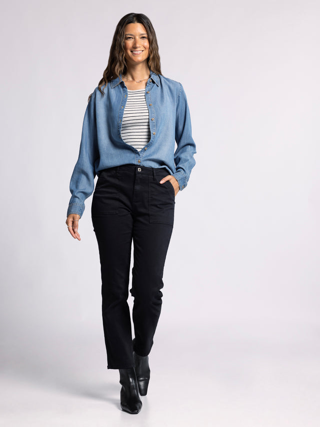 GRACE MEDIUM WASH TENCEL SHIRT