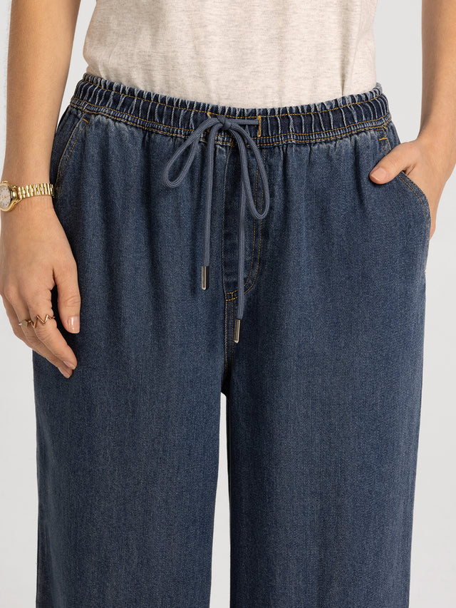 GRIFFIN DARK DENM WASH PANTS