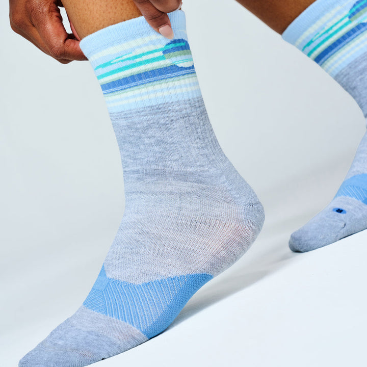 CLOUD VEIL BLUE TRAIL MAX CUSHION MINI CREW SOCKS