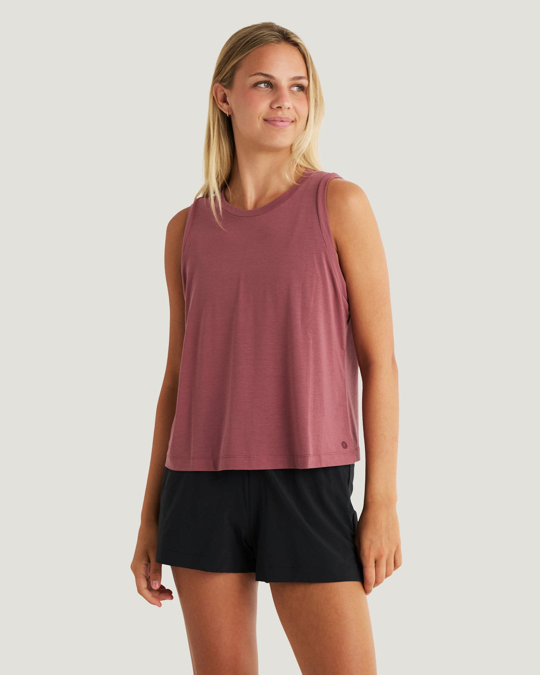 PLUM ELEVATE LIGHTWEIGHT TANK