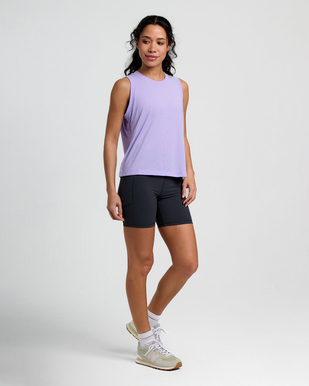 BRIGHT LAVENDER ELEVATE LIGHTWEIGHT TANK
