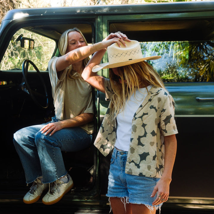 WOMEN'S THYME FLORAL HAGOOD BOXCUT SHIRT