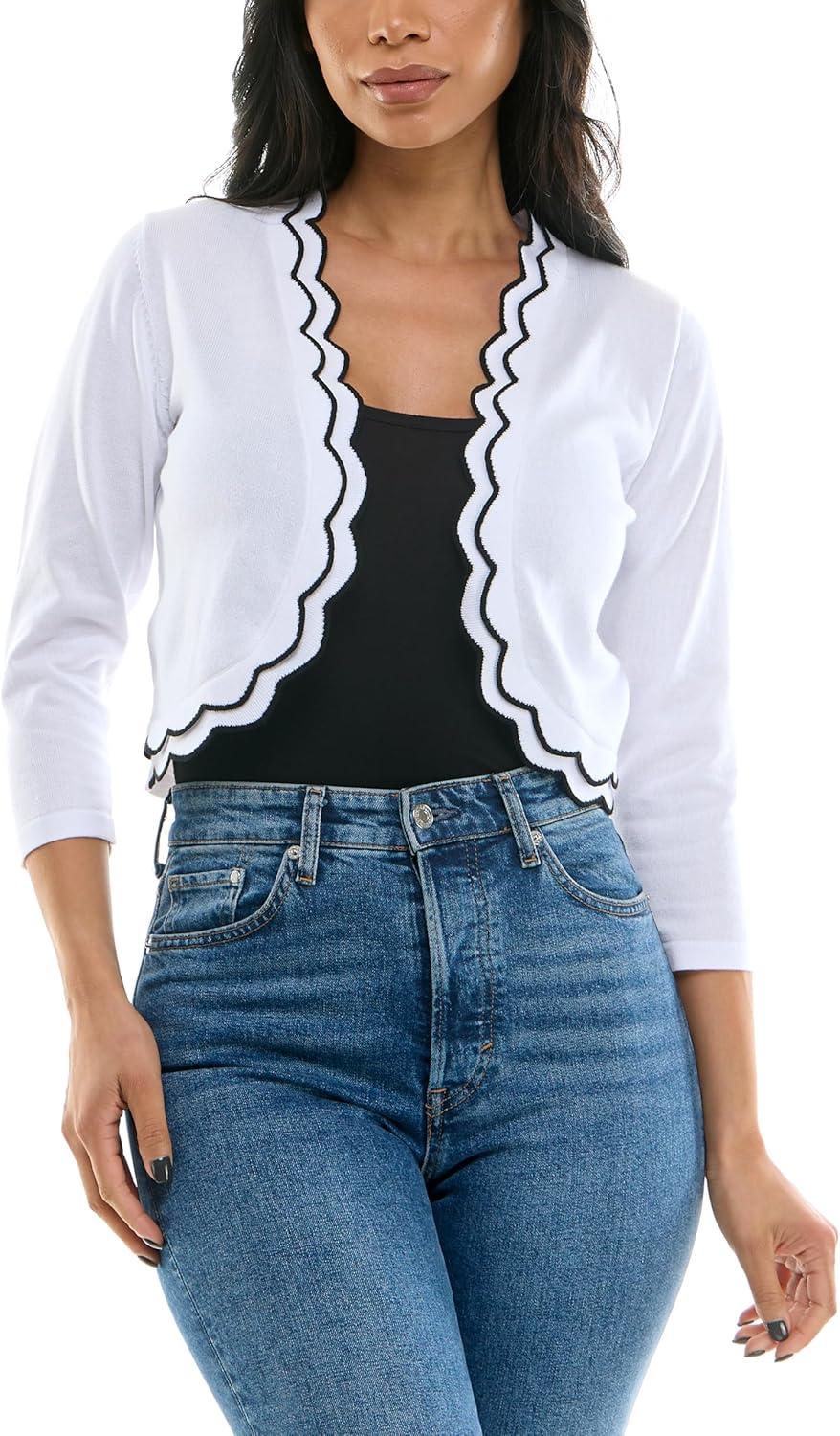 BETSY WHITE CROPPED CARDI W/ SCALLOPED TRIM
