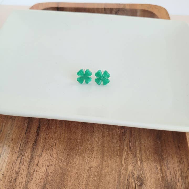 LUCKY SHAMROCK POST EARRINGS