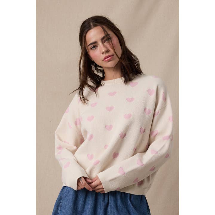 CREAM ADORE HEART SWEATER