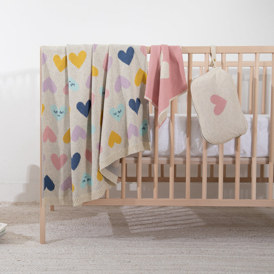 SMILEY HEARTS PINK/YELLOW BLANKET SET
