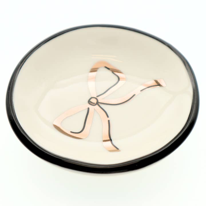 GOLD BOW RING DISH
