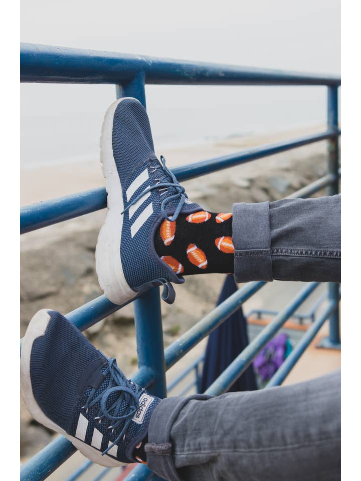 MEN'S FOOTBALL BAMBOO CREW SOCKS