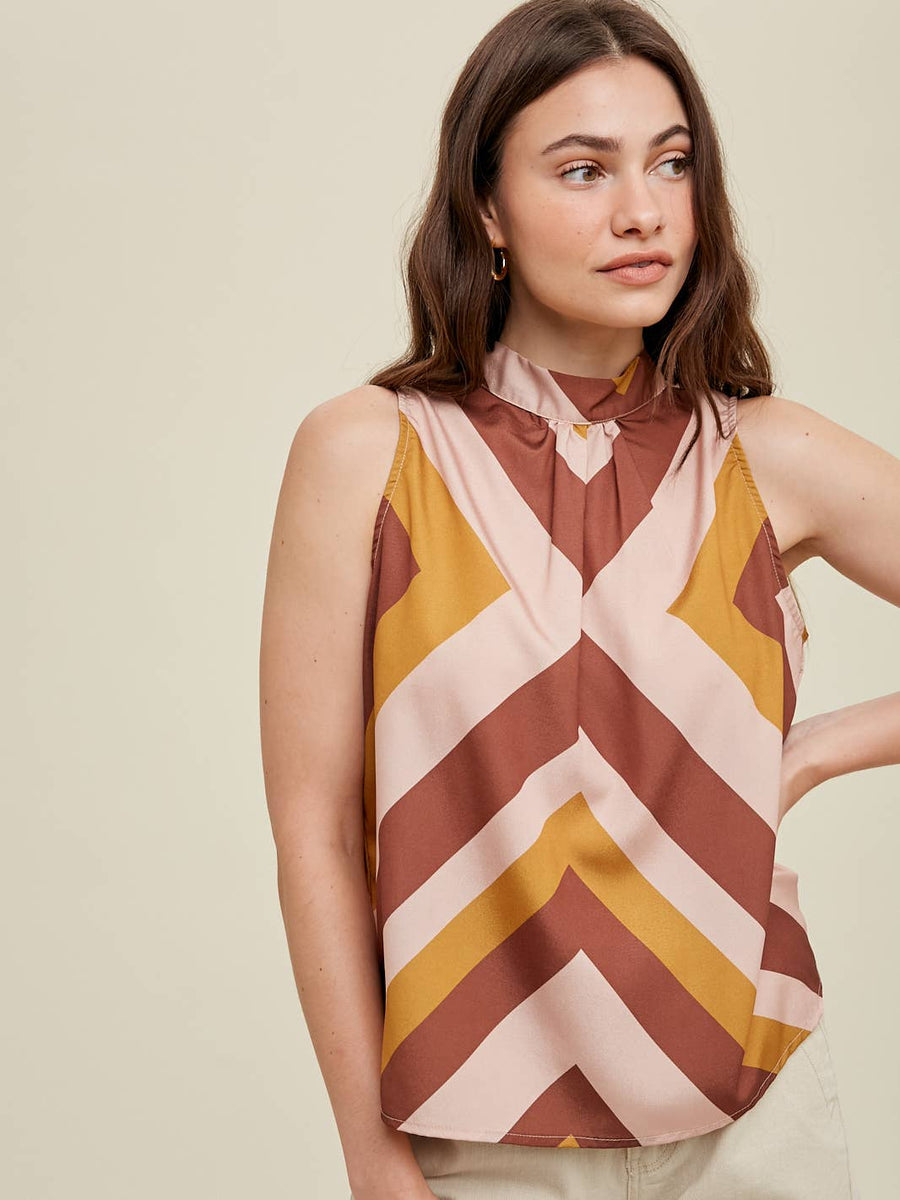 CARAMEL SLEEVELESS CHEVRON TOP

