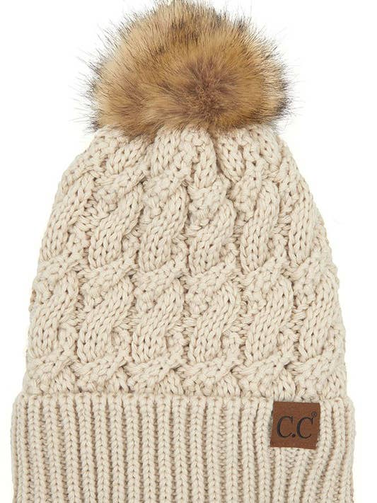 BEIGE BRAIDED CABLE LINED POM HAT