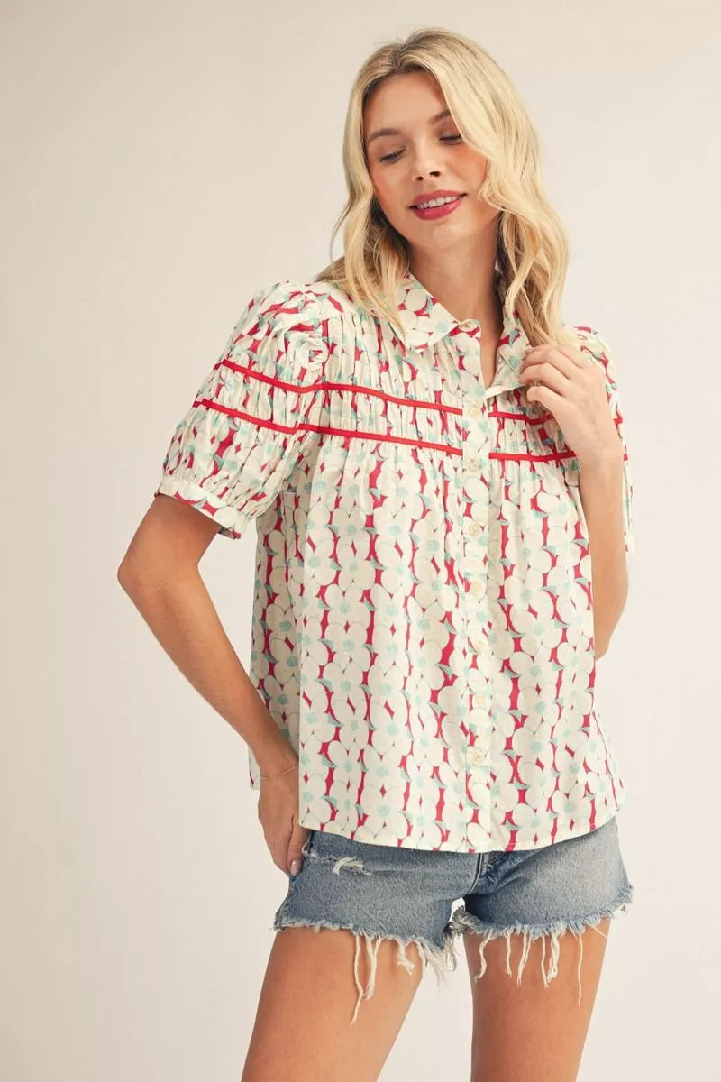 HAZEL SMOCKED FRONT SHORT SLEEVE BUTTON FRONT TOP
