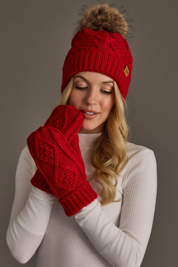 RED CABLE COZY MITTENS
