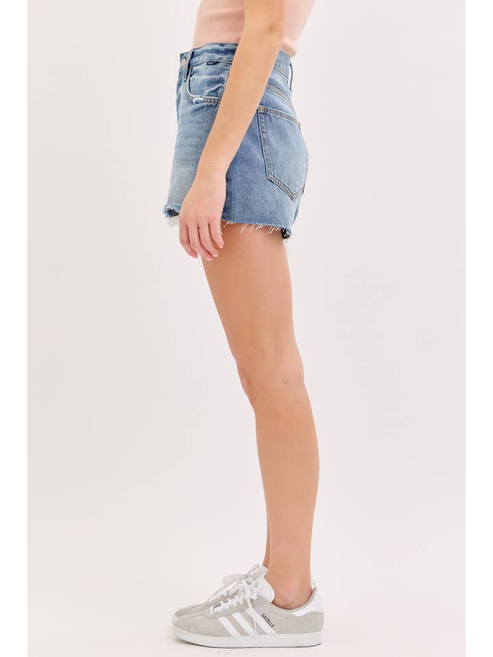 MANDY 5 POCKET DISTRESSED HEM DENIM SHORTS