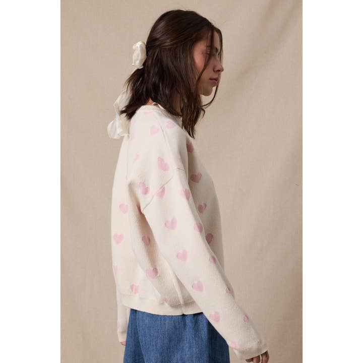 CREAM ADORE HEART SWEATER