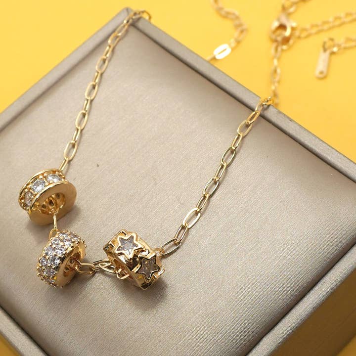 TRIPLE BARREL LINK NECKLACE
