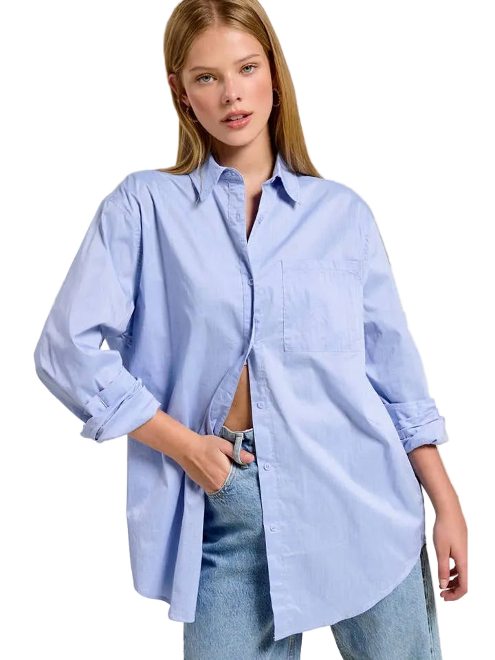 CHAMBRAY CLASSIC BOYFRIEND BUTTON DOWN SHIRT
