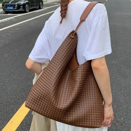 PIPPA BROWN WOVEN SLOUCHY SHOULDER BAG
