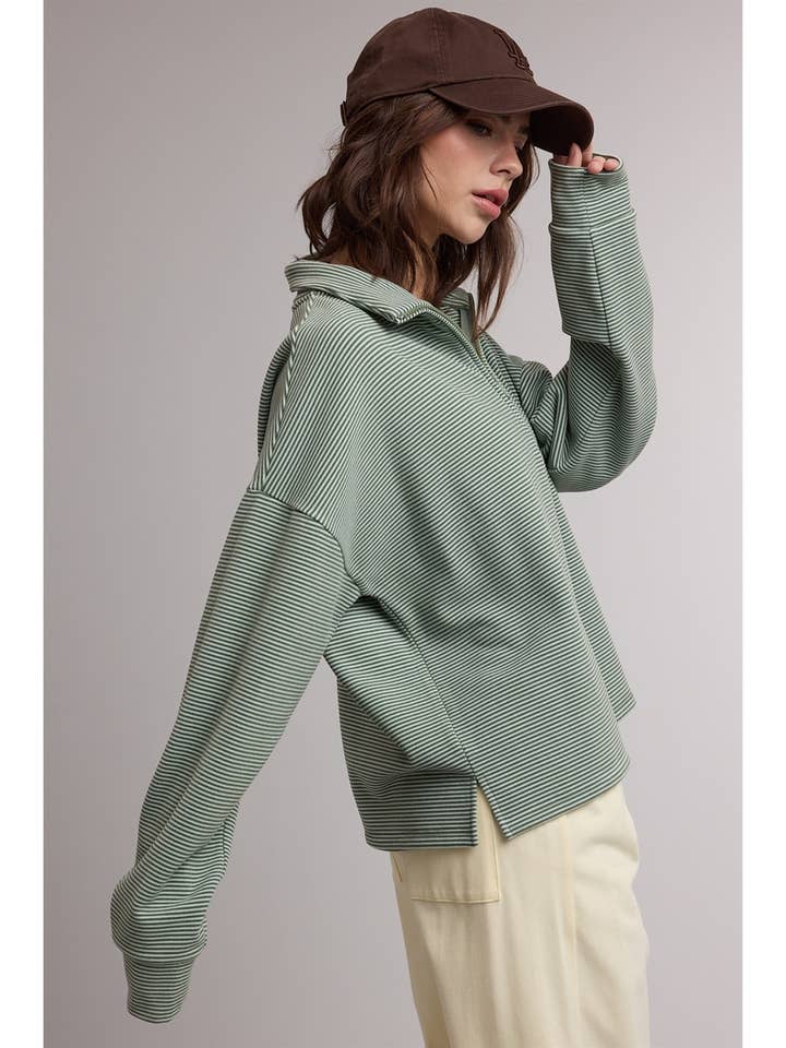 GREEN FAN FAVE STRIPE 1/4 ZIP TOP
