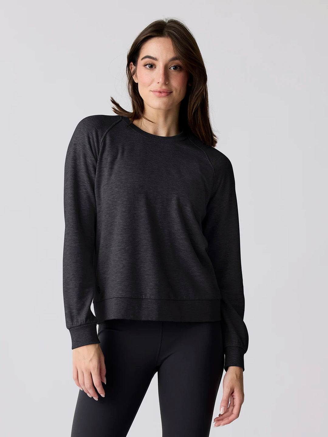 HEATHER BLACK LIGHTWEIGHT FLEECE CREW