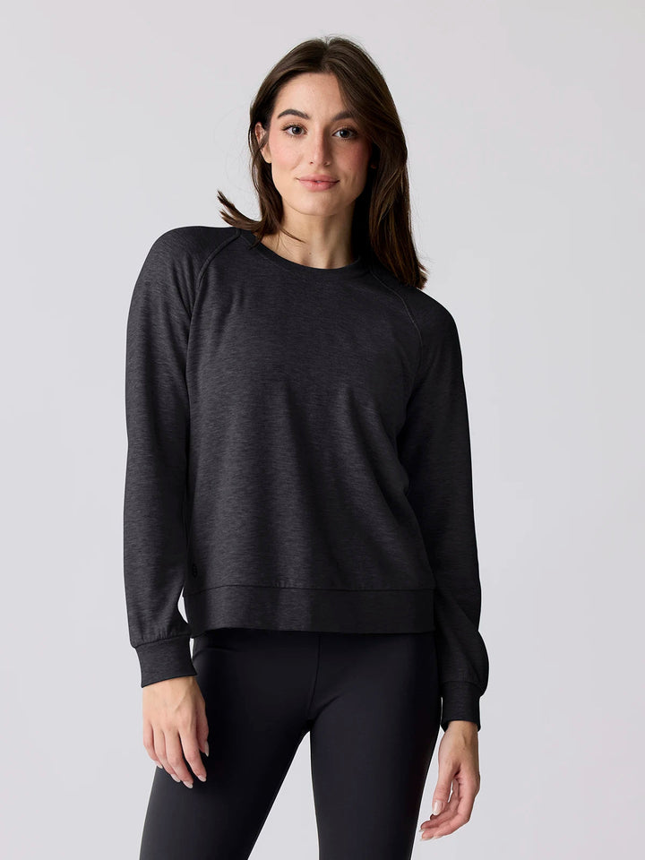 HEATHER BLACK LIGHTWEIGHT FLEECE CREW