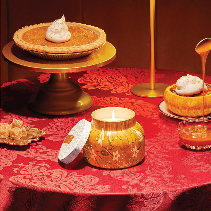 HOLIDAY PATTERN PLAY PUMPKIN DULCE 19OZ CANDLE
