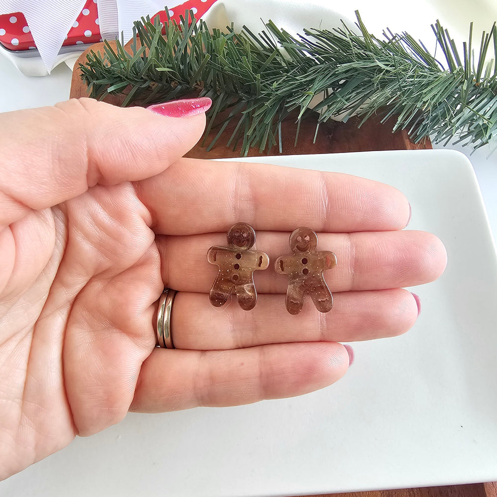 SHIMMER GINGERBREAD STUD EARRINGS
