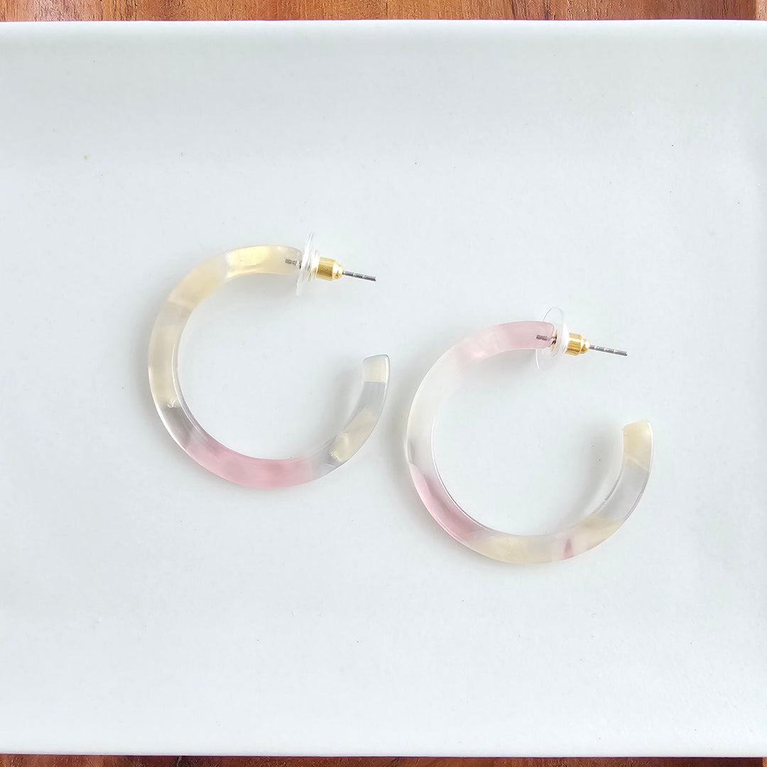 CAMY SPRING SPRITZ MEDIUM HOOP EARRINGS
