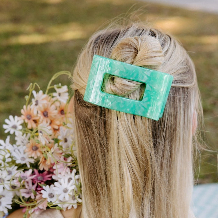 SPRING SPLASH MEDIUM FLAT RECTANGLE HAIR CLIP
