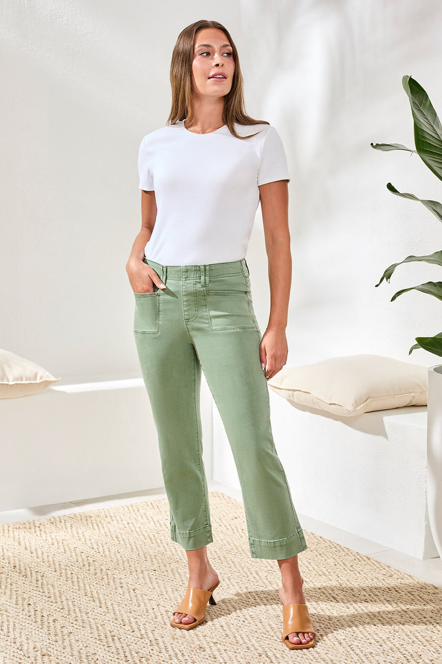 MOSS COMFORT STRETCH DENIM KICK FLARE CAPRI PANTS