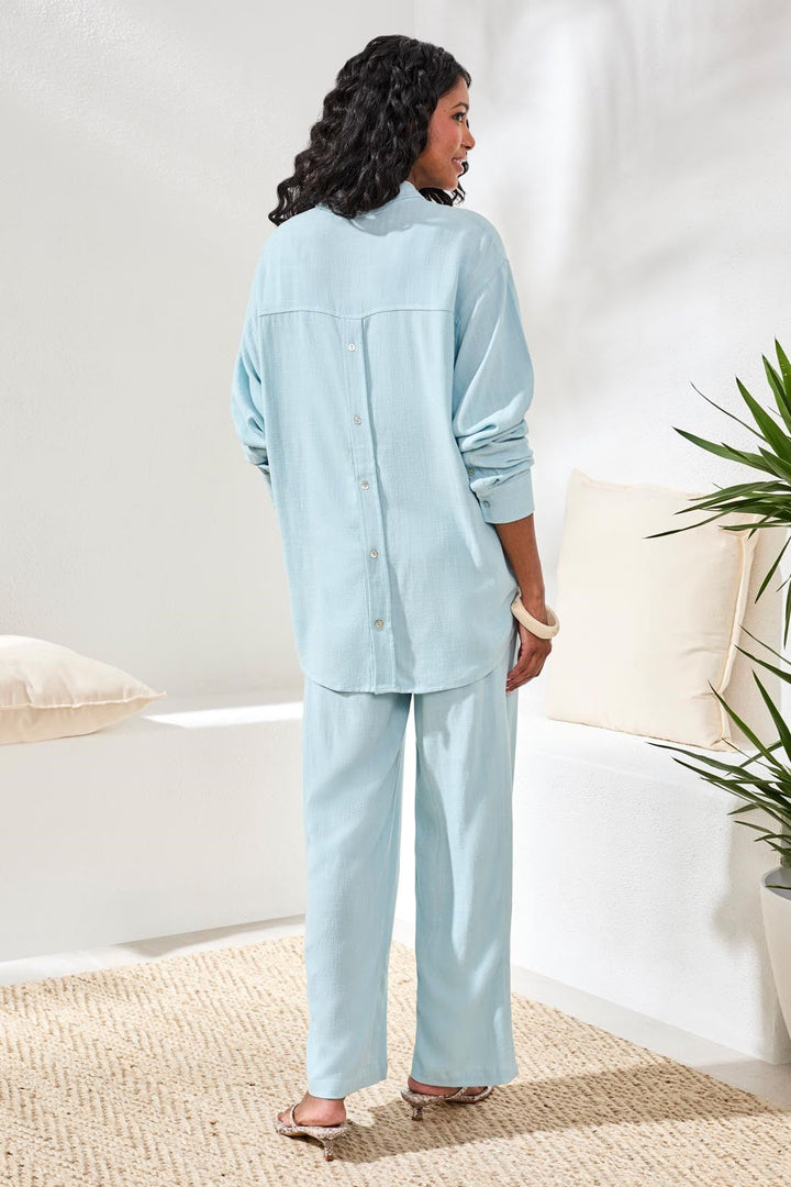 AQUA SKY FLOWY LINEN LONG SLEEVE SHIRT