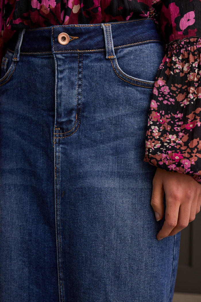 SOFT INDIGO LONG DENIM SKIRT