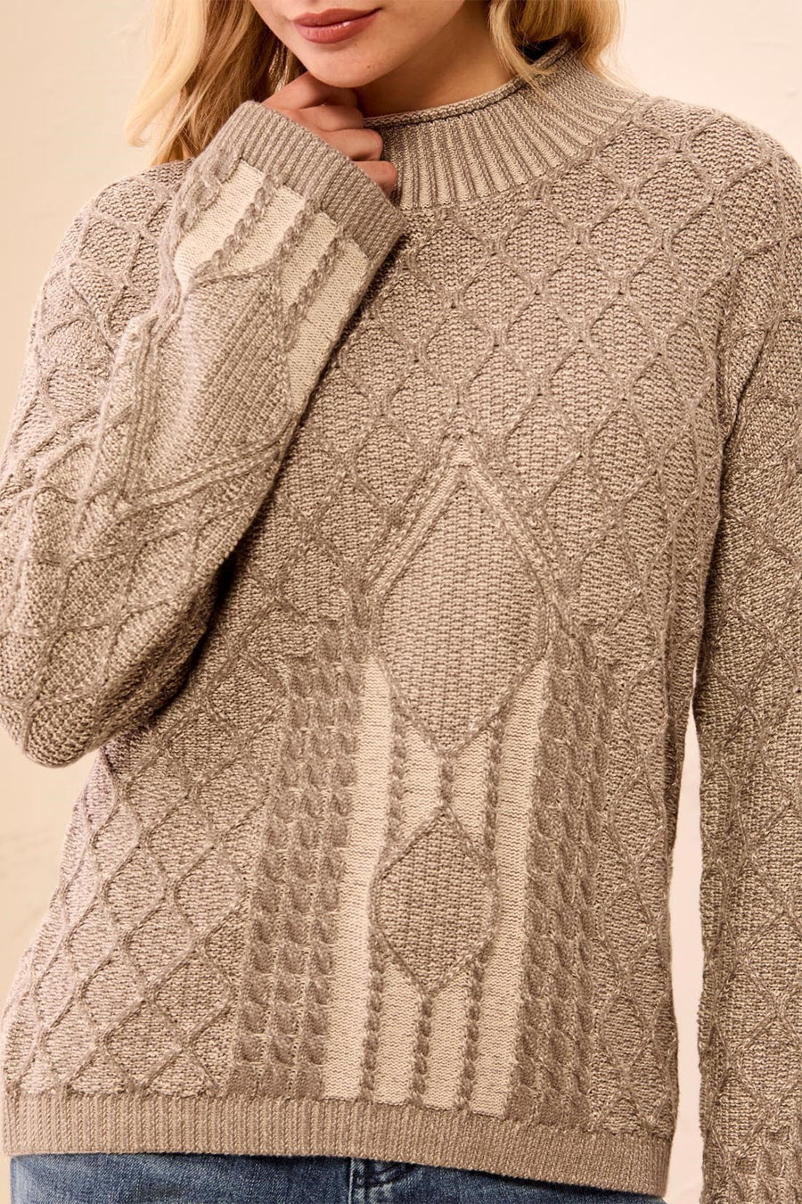 DRY SAND MIXED CABLE MOCK NECK SWEATER