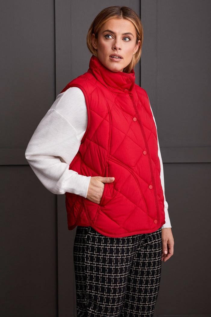 SCARLET QUILTED VEST