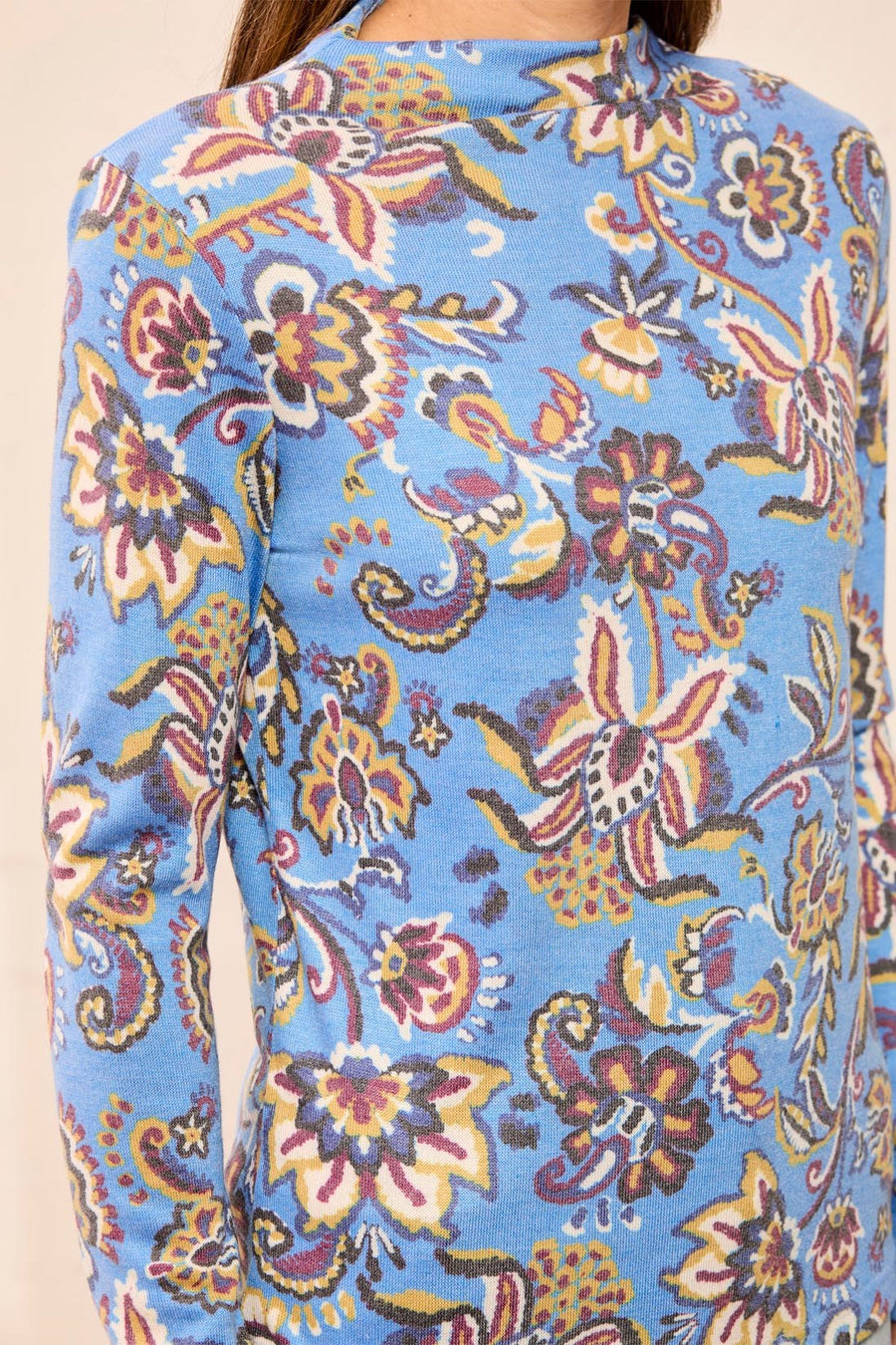 BLUEAURA FLORAL LEAF SOFT KNIT FUNNEL NECK TOP