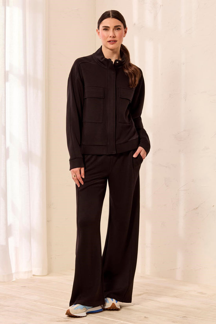 BLACK TECHNO LUCK MOCK NECK JACKET
