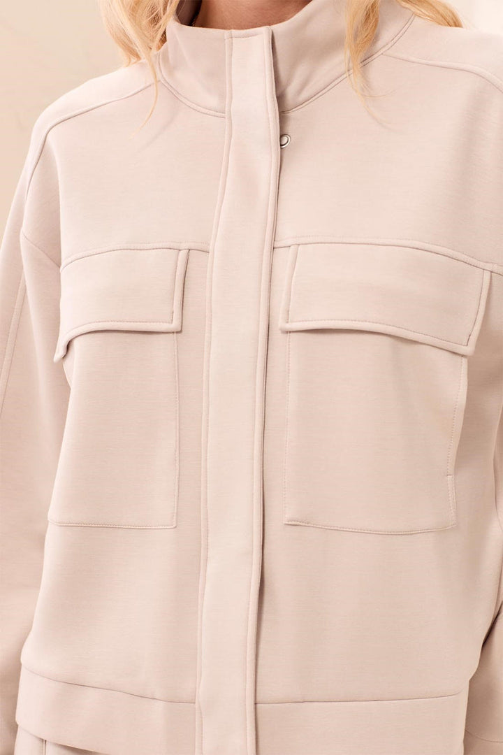 SANDDUNE TECHNO LUX MOCK NECK JACKET