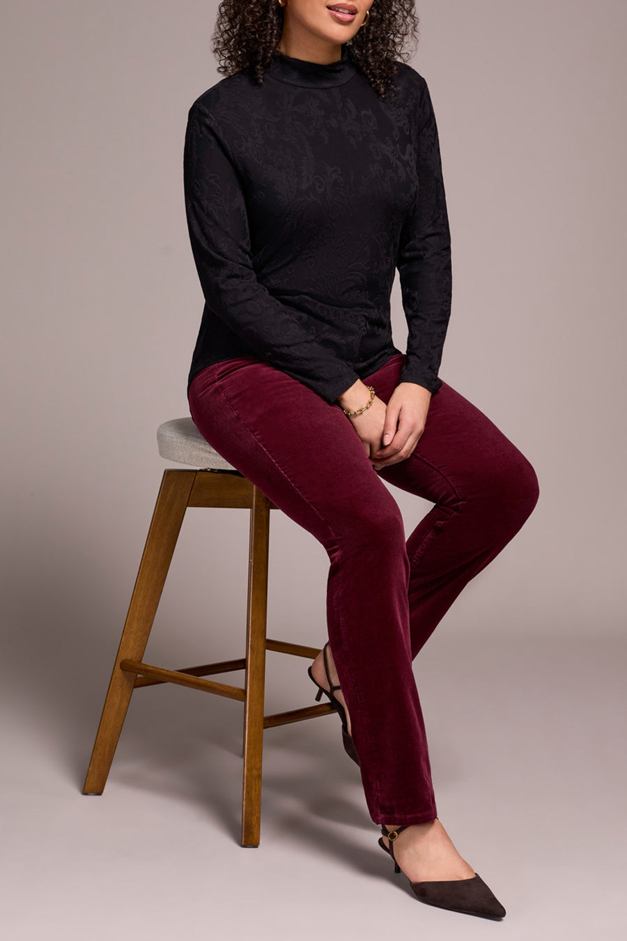 BLACK TONAL BAROUQUE PRINT MOCK NECK TOP

