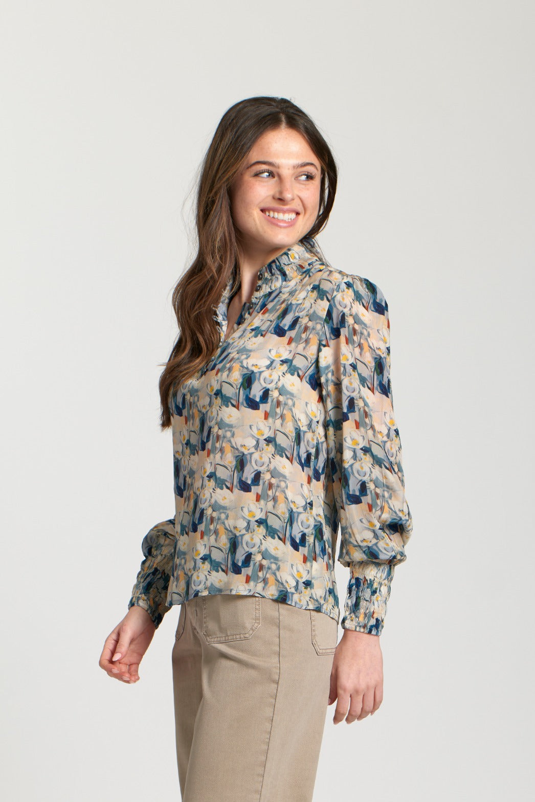 ERIKA WHITE & STEEL BLUE FORGET-ME-NOT PRINT BLOUSE