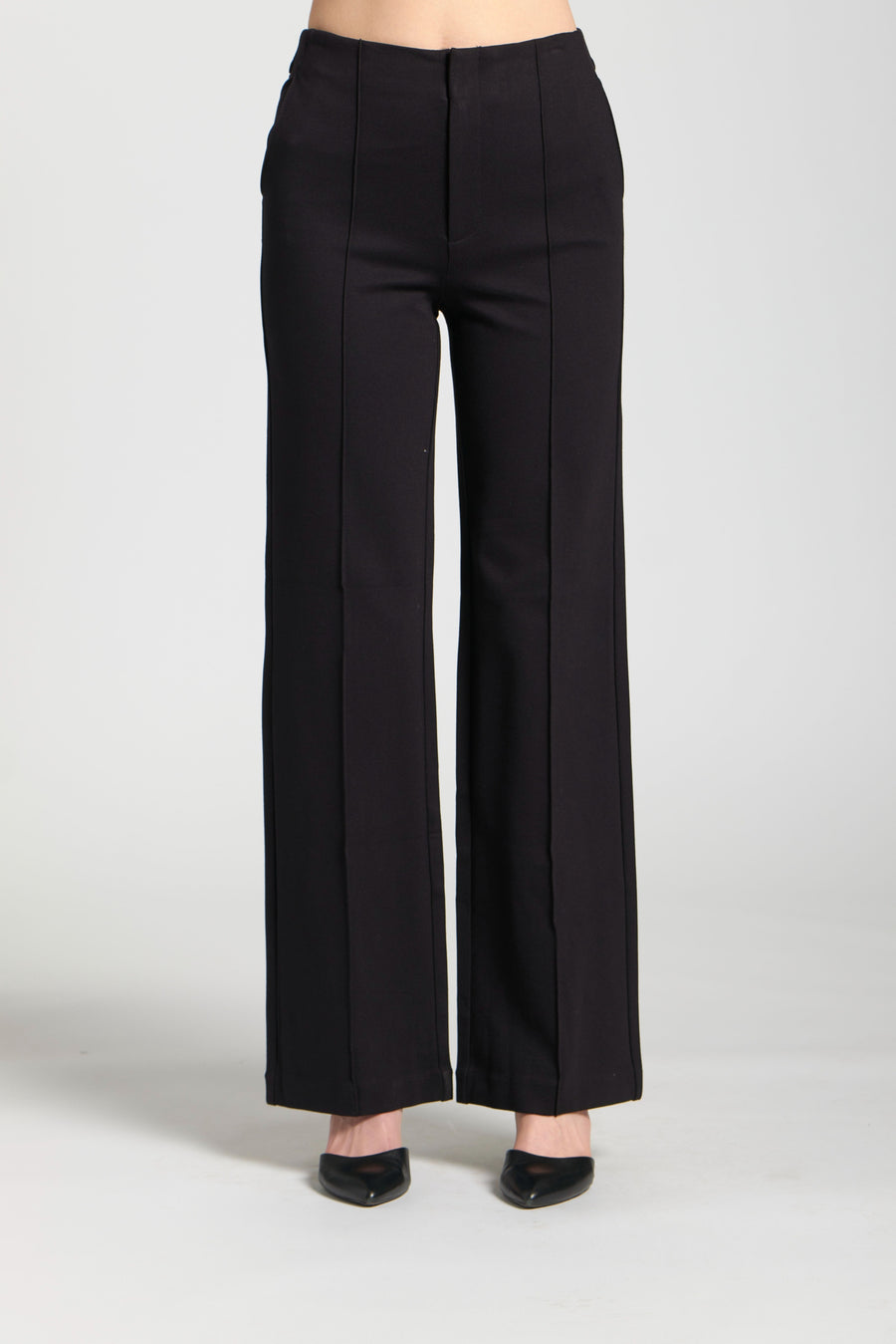 BLACK PIN-TUCKED PANT
